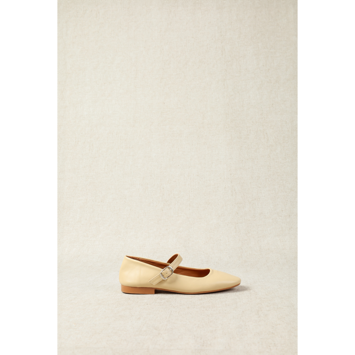 YOTA YELLOW – Mary-Jane-Ballerinas mit quadratischer Zehenpartie