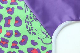 Rękawiczek Lucky Leopard - śliniaczek niemowlęcy/maluch