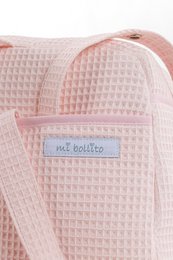 Crossbody barselstaske til barnevogn og hospital. Praktisk og elegant organisatortaske med stor kapacitet. Produkt fremstillet i Spanien.