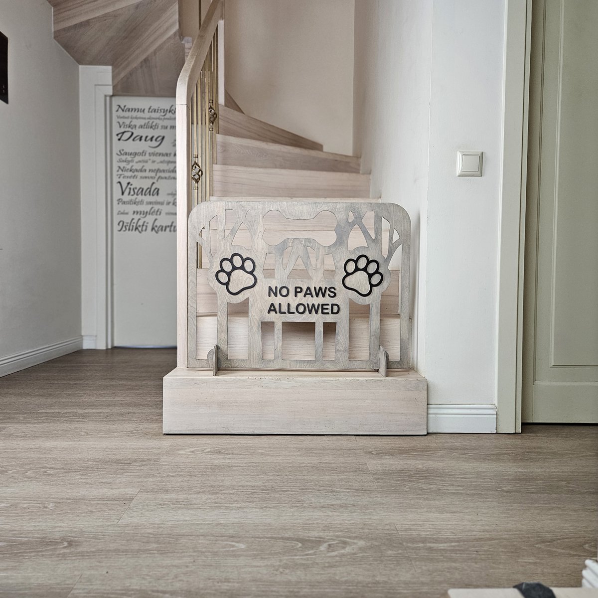 Puerta portátil de tapón para perros de madera para uso en interiores, barrera de mascotas independiente para espacios para el hogar