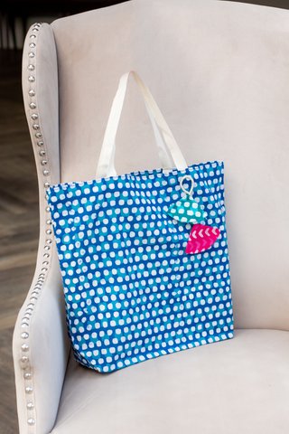 Stoff Geschenktüten Tote Style - Batik Kollektion - Indigo / Quadrate