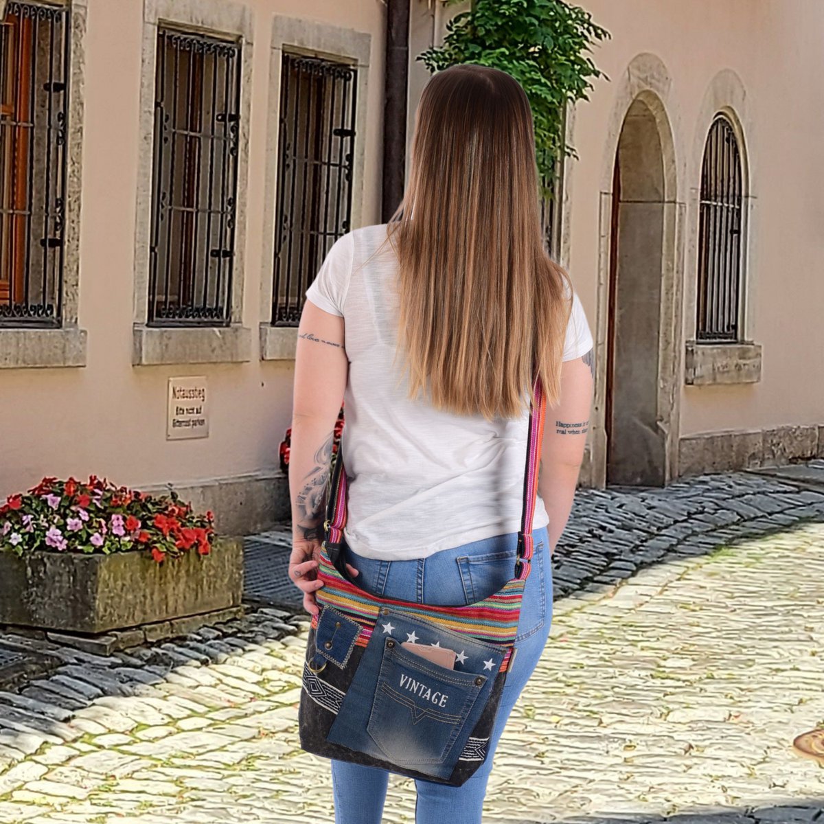 Sunsa schoudertas van upcycled jeans & canvas, vegan damestas