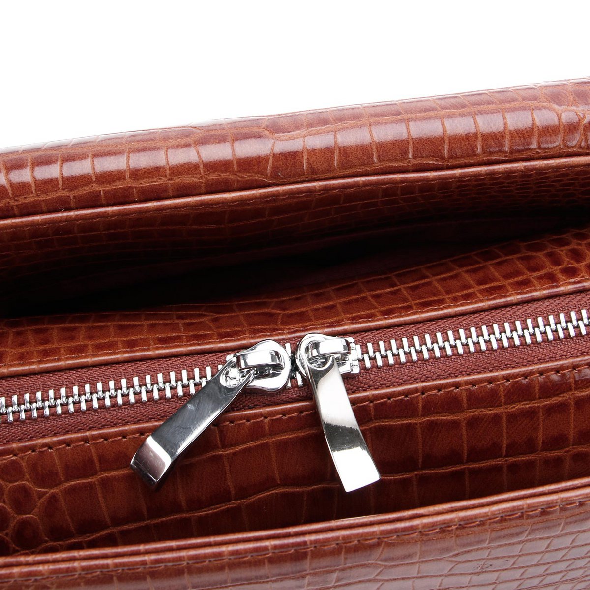 Silver Tip Croco Brown 15.6"