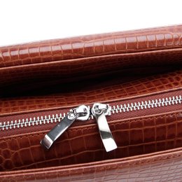 Silver Tip Croco Brown 15.6"