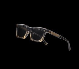 Walton & Mortimer Nr. 54: Transparente graue Sonnenbrille „Inferno“.