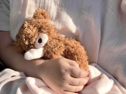 Aka Cuddle cloth Teddy 25 cm