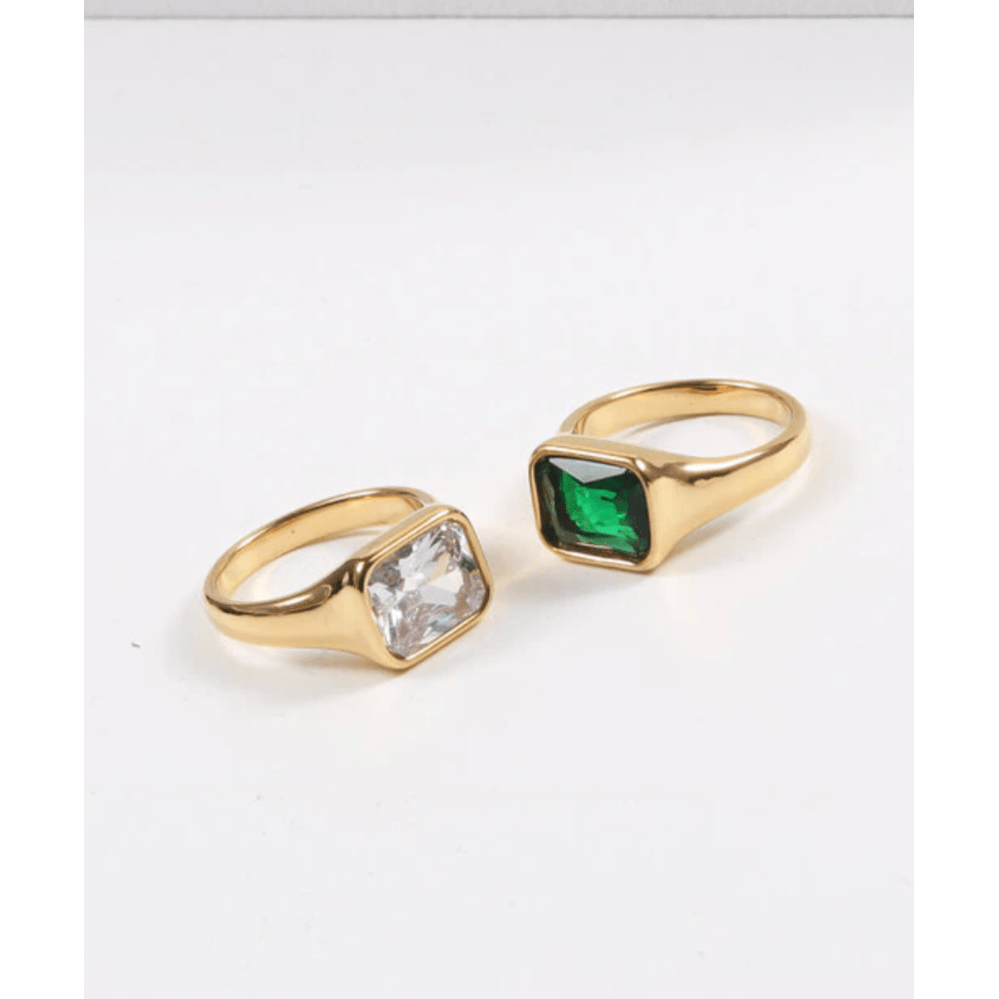 Andrei - Women’s Diamond Signet Ring