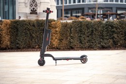 Bluetooth E-scooter - de officiële elektrische scooter van Cruzaa City