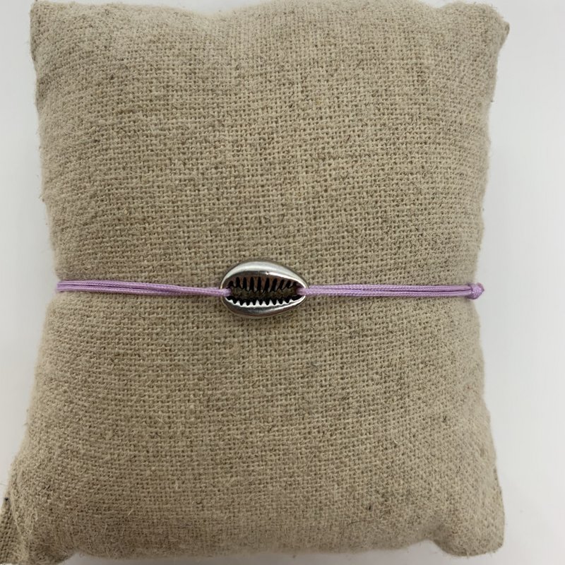 Small Silver Shell Bracelet
