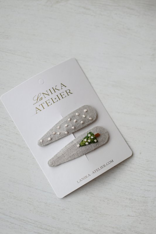 Pinzas para el pelo árbol de Navidad beige + lunares