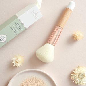 Powder brush