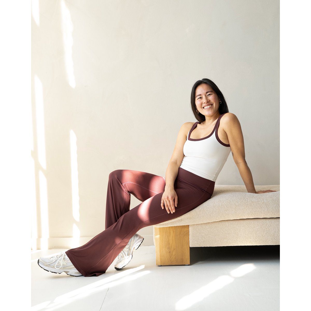 Rise Flare Legging Burgundy