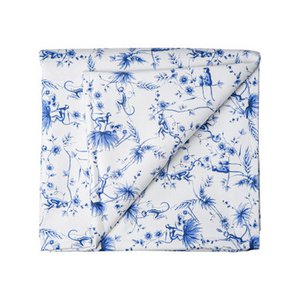 Tablecloth monkeys white