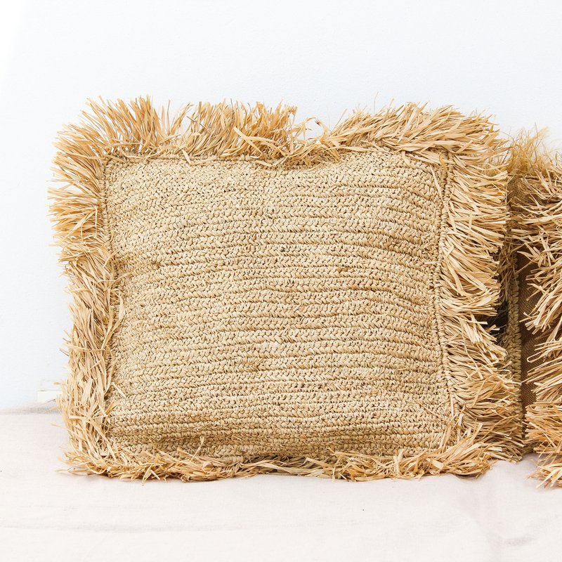 Raffia pillow cover with fringes 50cm