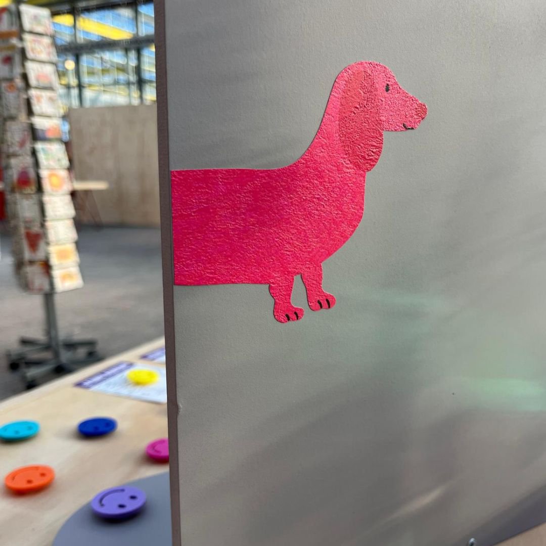 Teckel Mark roze * Muursticker