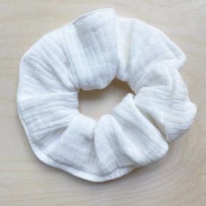 Mousseline scrunchie - crème