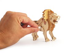 TRÆMODEL 3D MEKANISK LØVE
