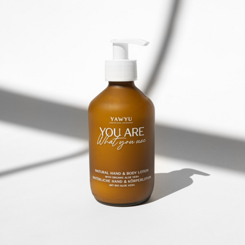 NATURAL HAND & BODYLOTION