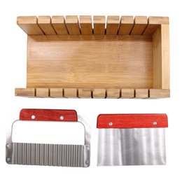 Set di taglierine per pagnotte di sapone in legno - Taglierina ondulata e dritta
