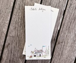 Blocco di scrittura realizzato in carta riciclata | Camper in una vacanza in campeggio | Formato DIN (lungo) | 99 x 210 mm | Punteggiato