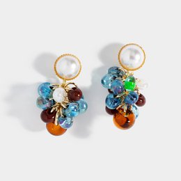 Boucles d'oreilles en cristaux colorés, clous en perles, jolis pendentifs de boucles d'oreilles