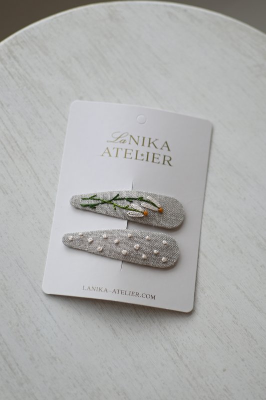 Barrettes fleur de lin naturel+pois