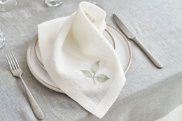 EVADAY table textile studio