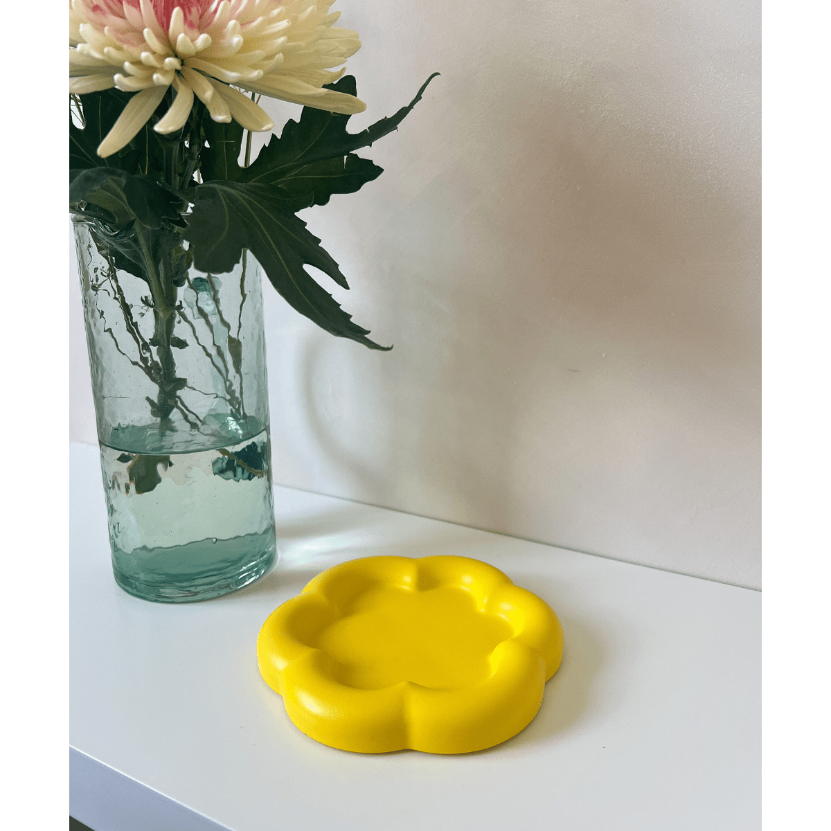 Daisy Tray