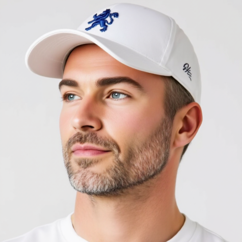 O.Leo Baseballkappe – Weiß – Blauer Löwe – Unisex