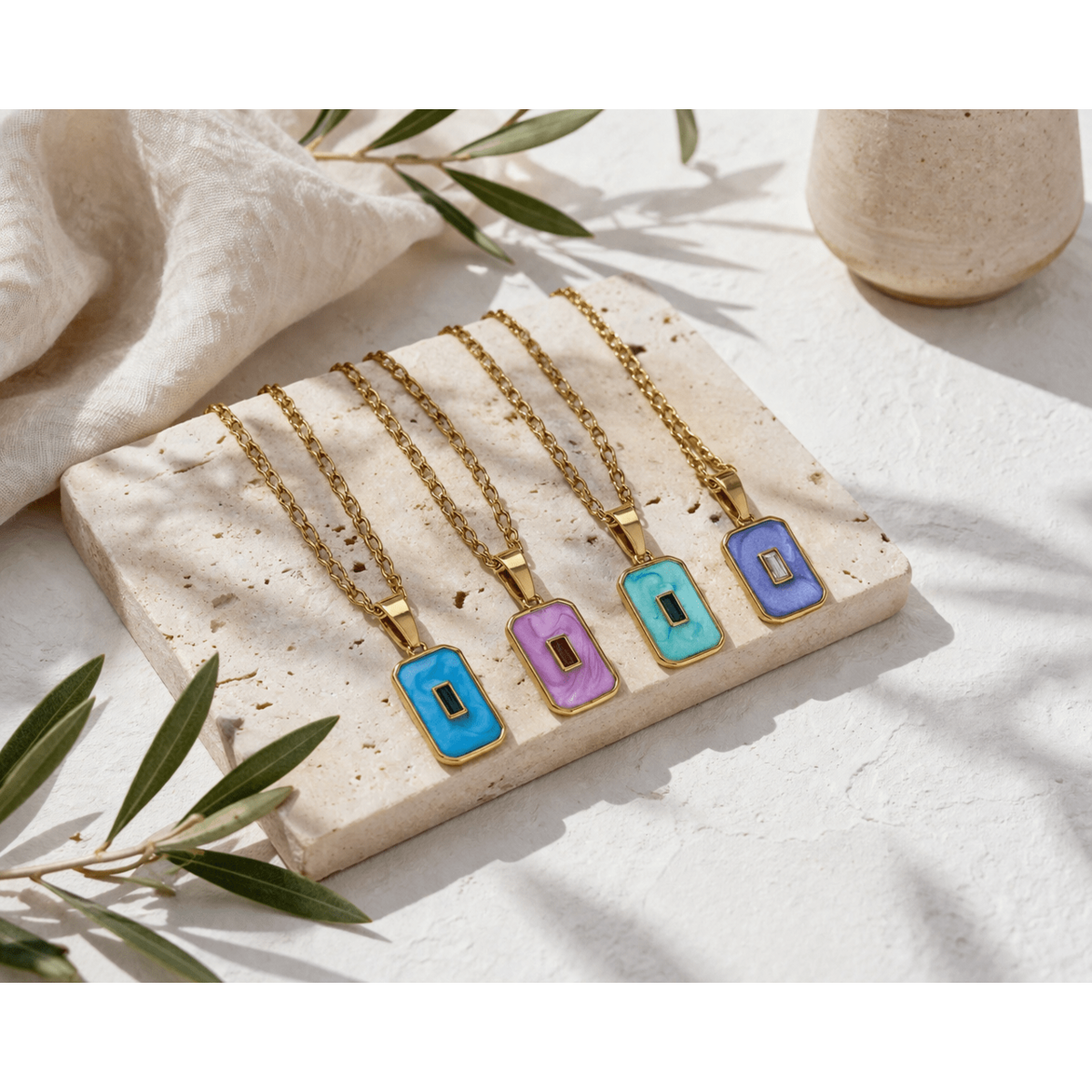 Pastel Gemstone Glow – Collana Pendente Pastello Zircone