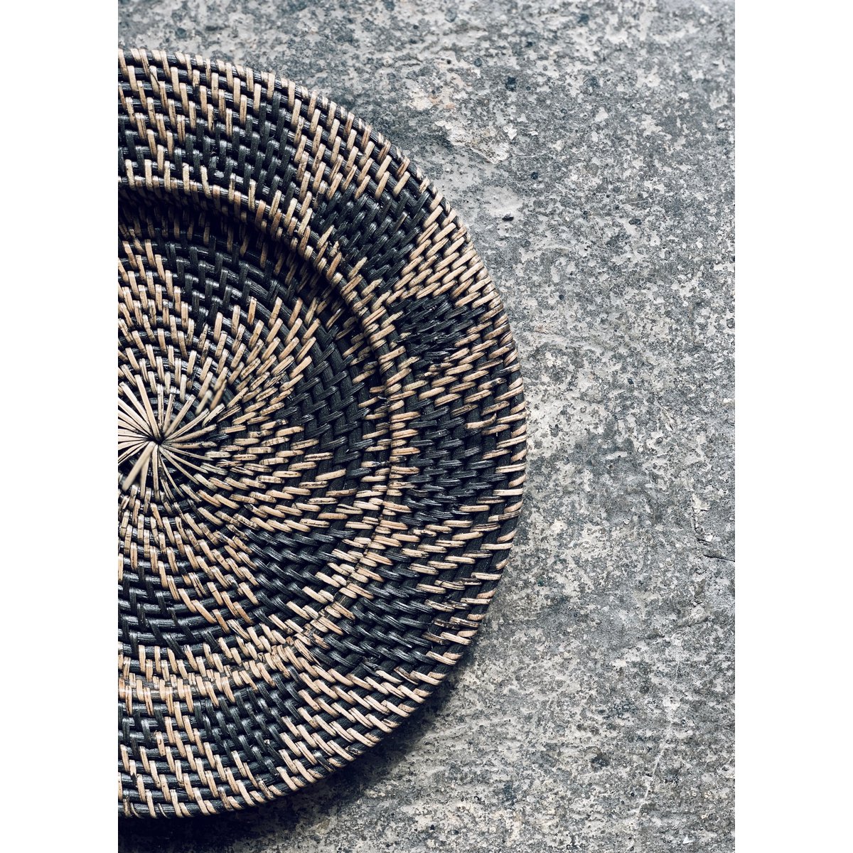 Dekoracja ścienna Lombok Czarna - 30cm