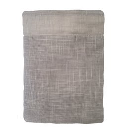 Cortina translúcida confeccionada cinta multifunción (cinta fruncidora o pasabarras). Visillos de calidad fabricados con materiales reciclados. Color gris. Cortinas para salón, dormitorio y cocina.