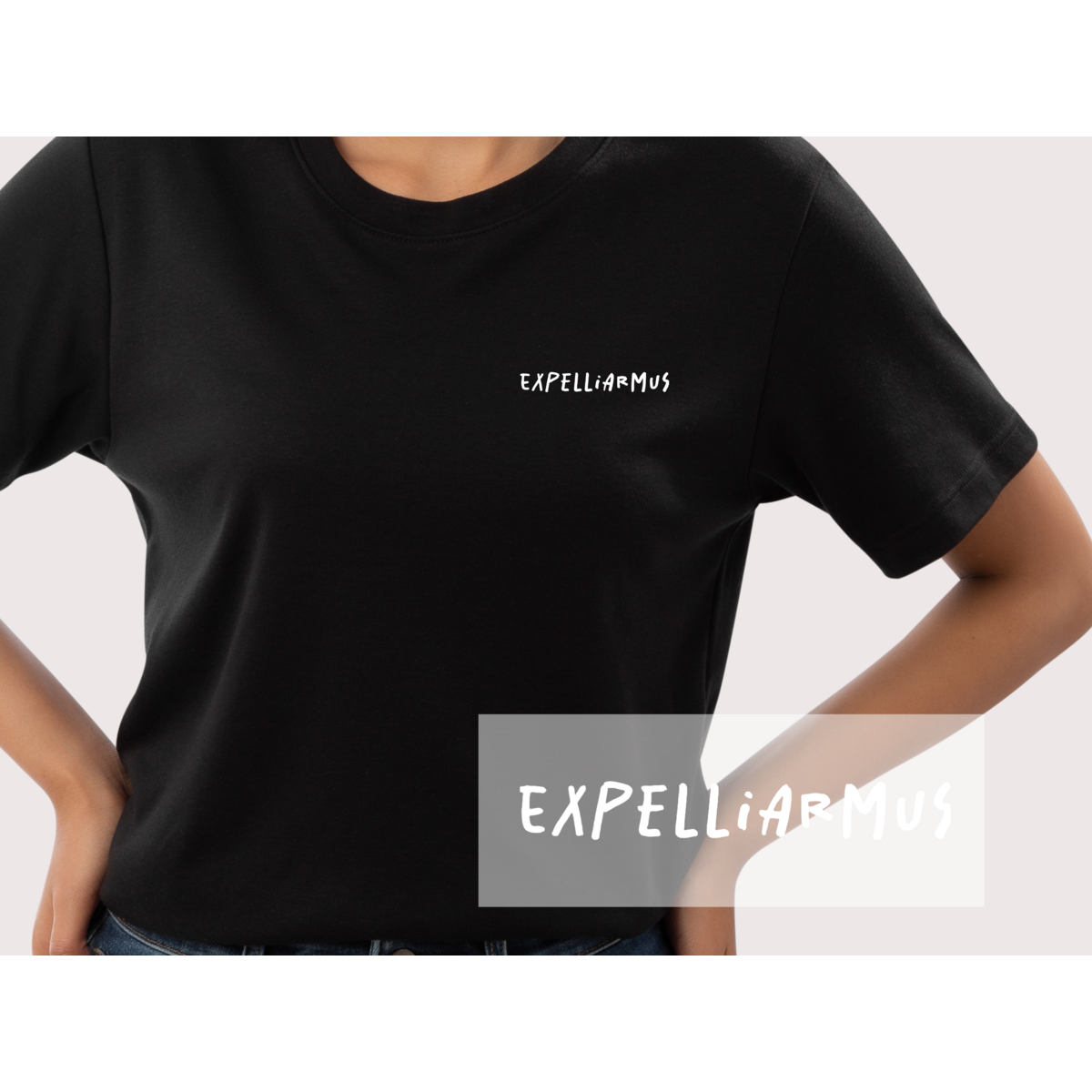 Opstrijktransfer “Expelliarmus” – DTF-transfer, zwart/wit