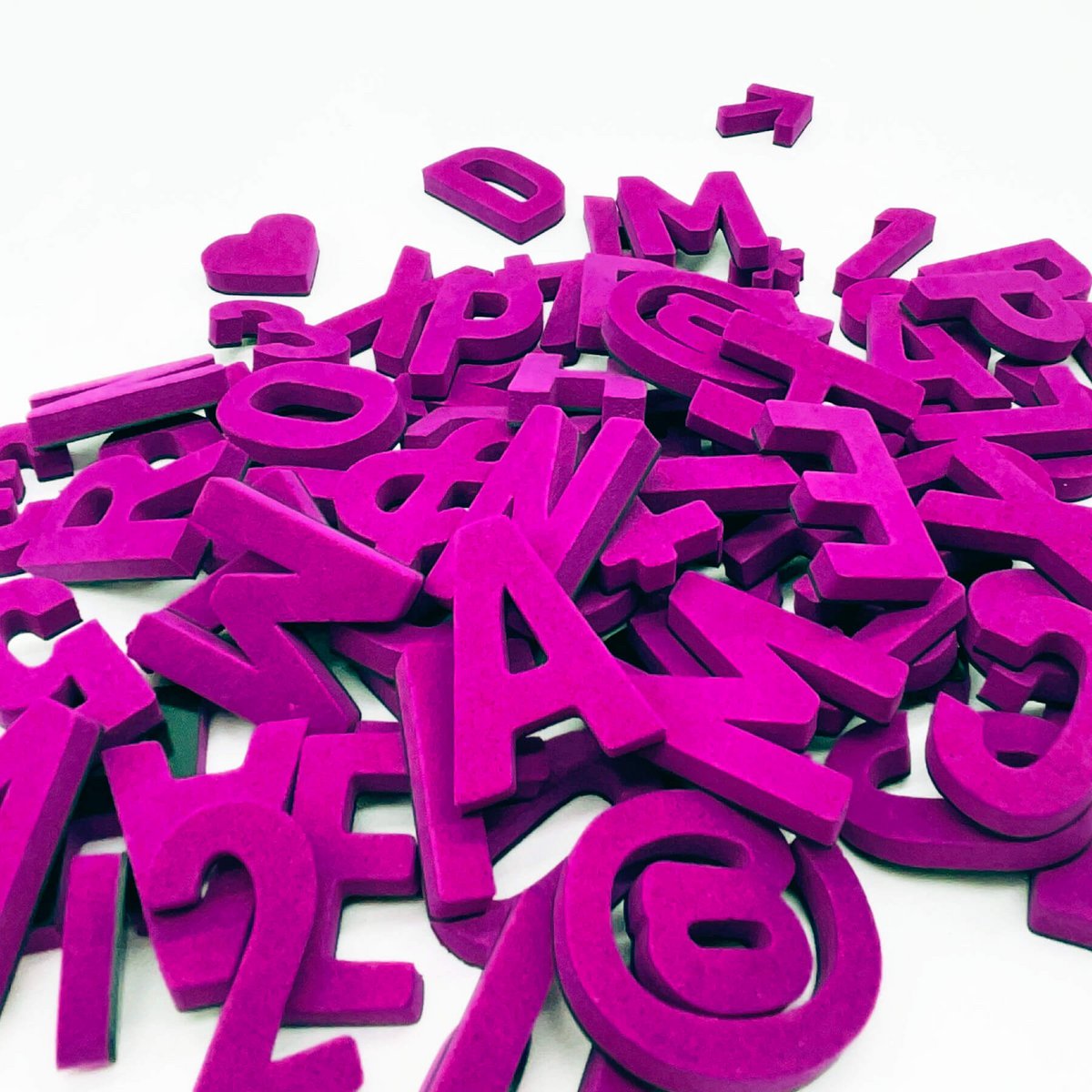 Modern magnetic letters - Unique Colors