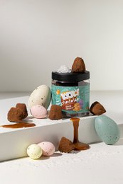 Truffles al cioccolato al caramello salato - barattolo di regali di Pasqua 130G