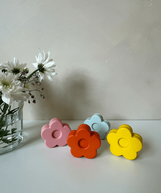 Poppy Photo Holder