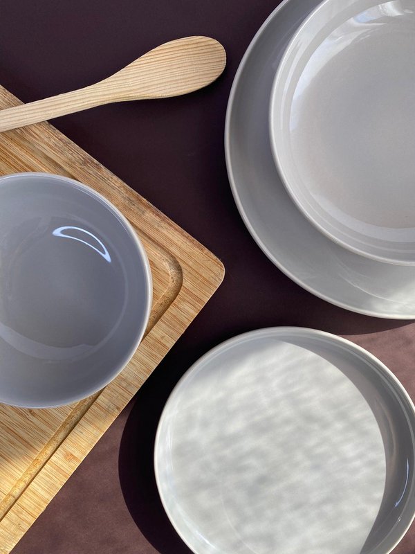 Elements Silver Sand Dessert Plate