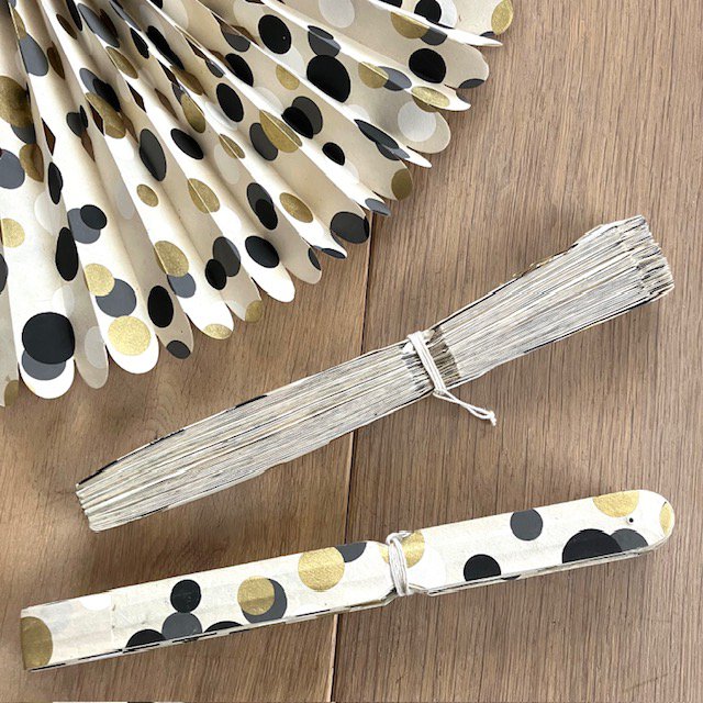 Luna-Leena rosette with dots print - eco paper - 55ø cm - off white, gold, grey and black - foldable - handmade in Nepal