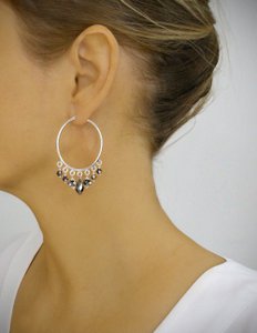 Gerhodineerde oorringen met Black Diamond-kristallen