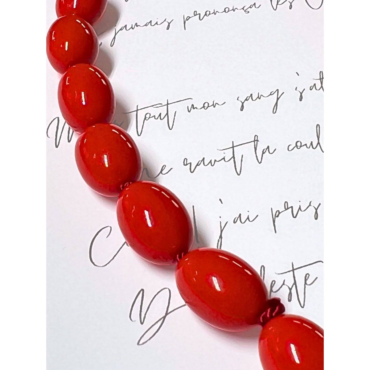 Collana di liuto rossa