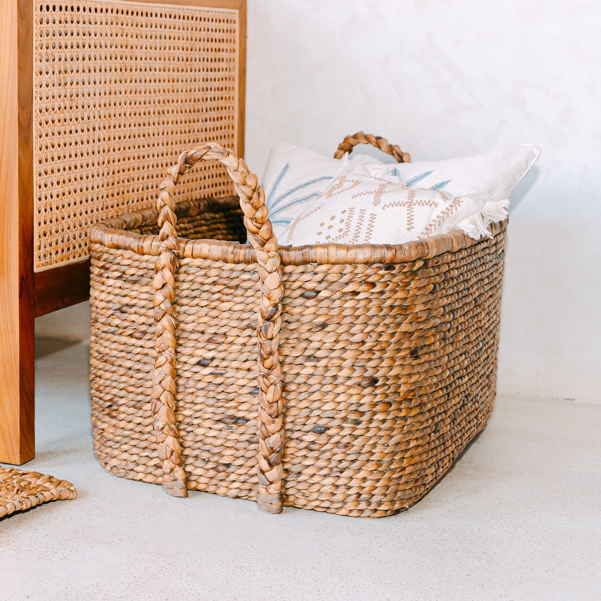 Extra Large Laundry Basket – Square Boho Hamper – Woven Decorative Basket – Storage Basket Made of Natural Water Hyacinth (2 sizes) MENTARI