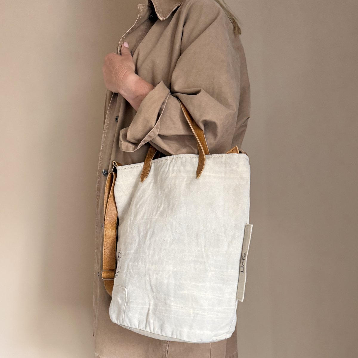 BucketBag (light canvas) - raw