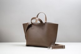 Grand modèle de seau
