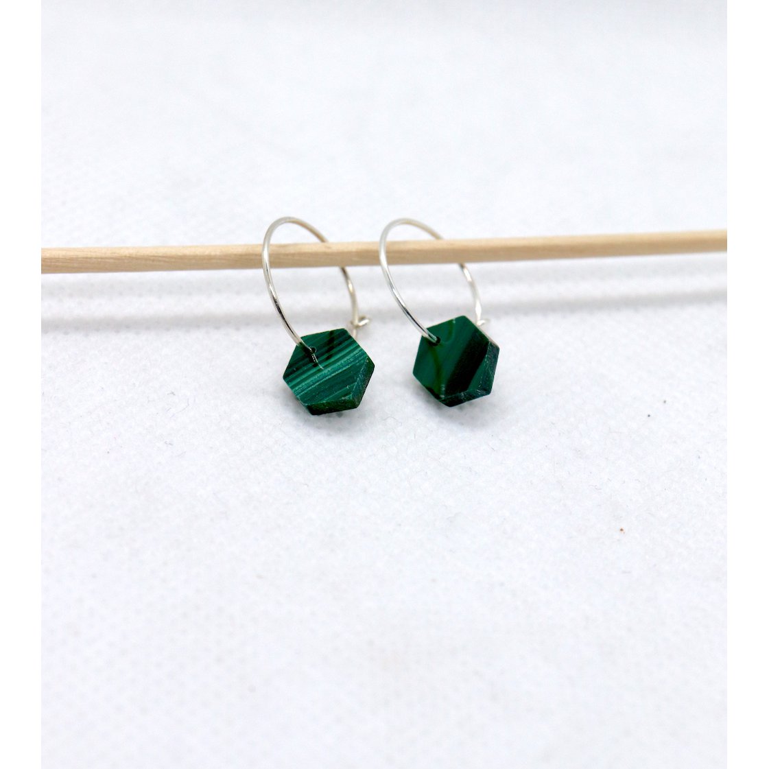Mini aros de plata hechos a mano malaquita marquesa