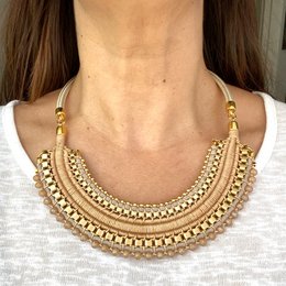 Collana statement TOTORÓ beige e oro