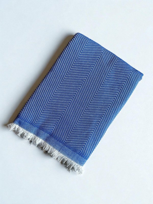 Blanket - Leyla Line - blue