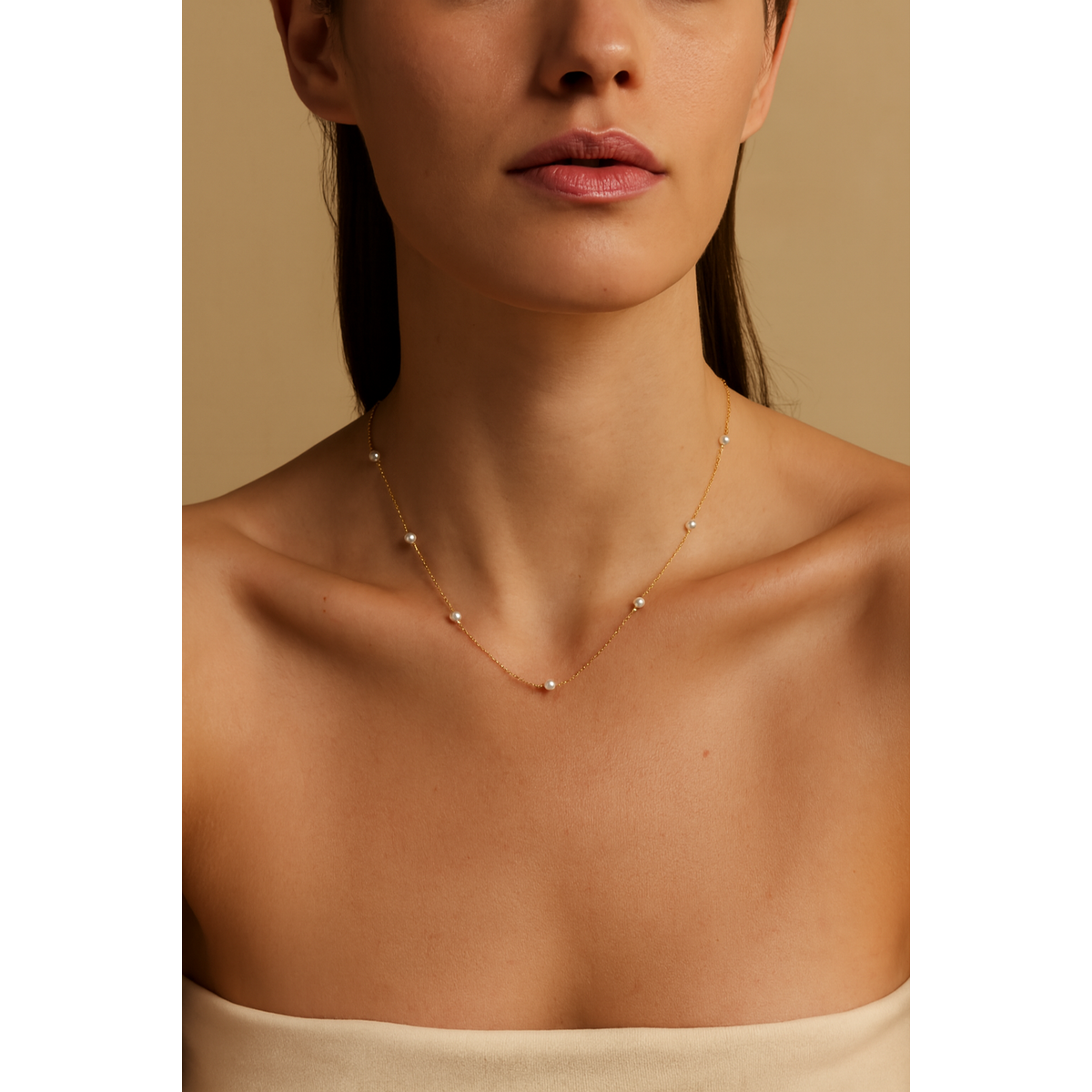 Nora necklace pearl