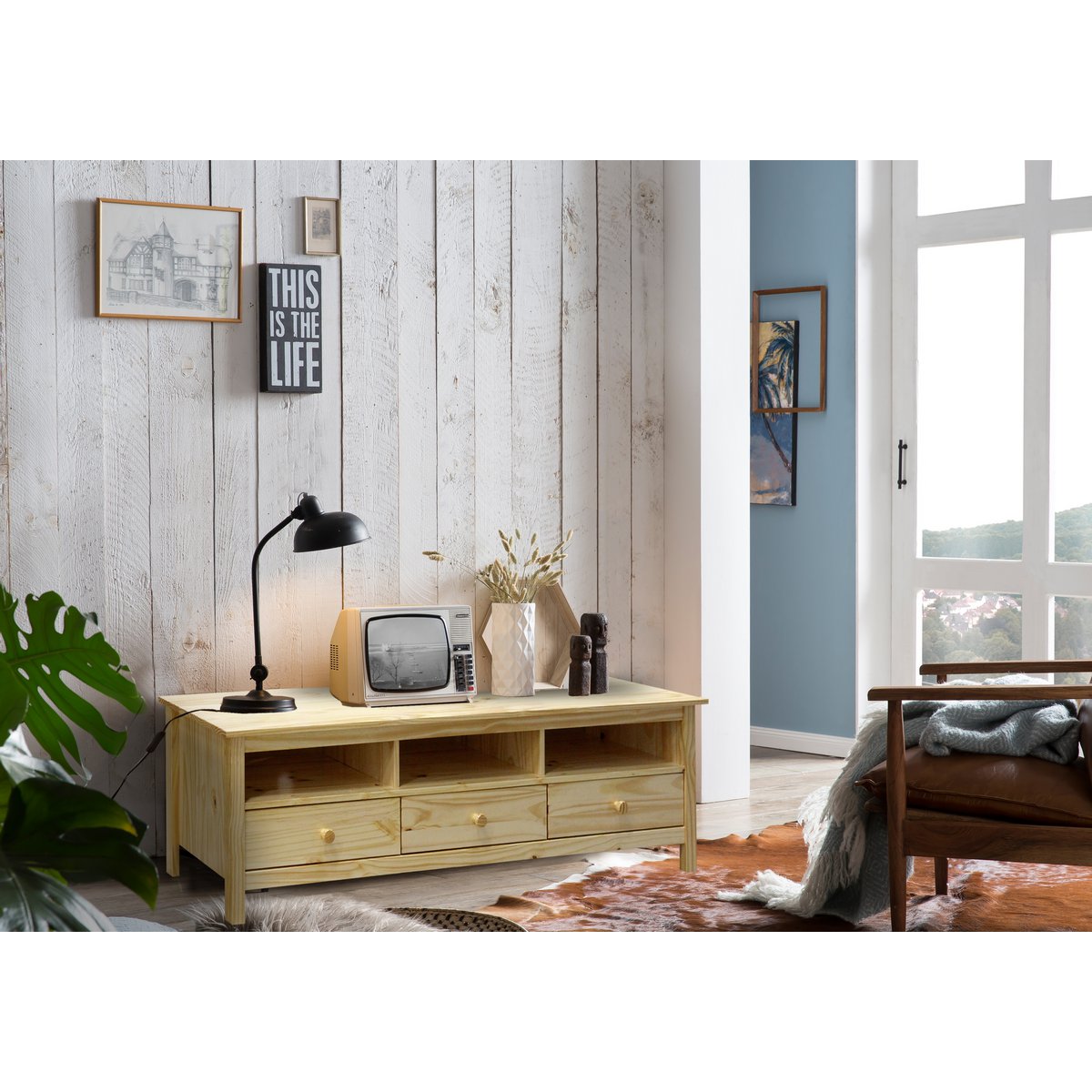 TV lowboard with 3 drawers and 3 open compartments