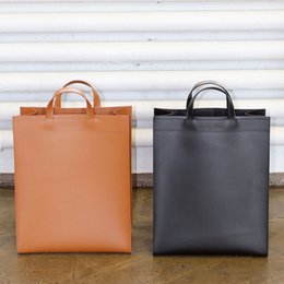 Borsa tote VAASA in pelle nera