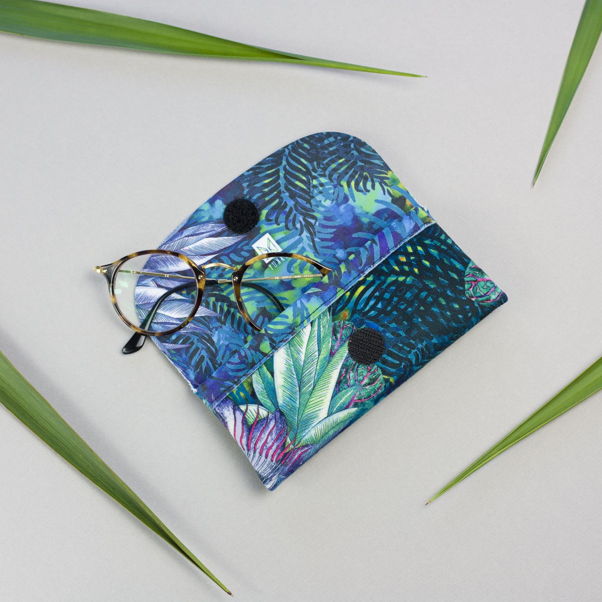 Estuche de gafas híbrido